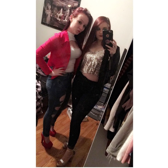 Sparkly tank top - Picture 3 of 3